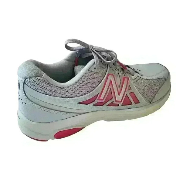 New Balance Women’s 847v2 Running Shoe Size 7.5 - Picture 4 of 10